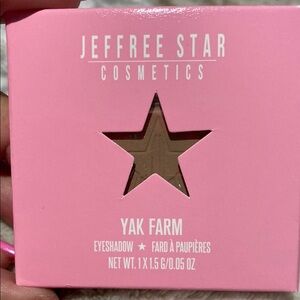 Jeffree Star Brown Eyeshadow Palette